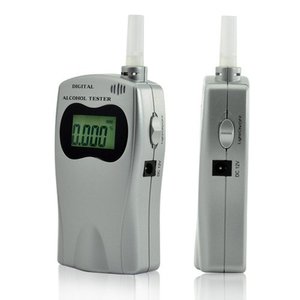 Digital Intelligence <span class=keywords><strong>Alcohol</strong></span> <span class=keywords><strong>Tester</strong></span> Com <span class=keywords><strong>4</strong></span> Dígitos Display LCD Álcool Medidor Com Bocais Bafômetro Espião Gadgets Alcotest - Product Image 2