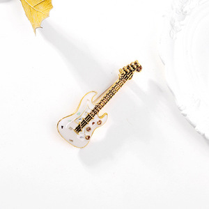 Guitar Cartoon Custom Alloy Gold Plated Soft Enamel Brooch Lapel Pin <b>for</b> <b>Wedding</b> Clothing and <b>Hats</b> - Product Image 5