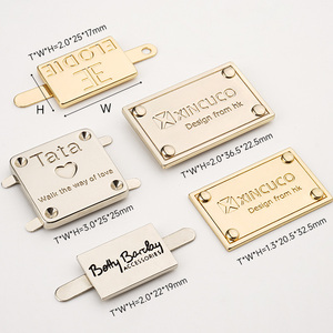China Leverancier Aangepaste Metalen Logo Plaat Voor Handtassen, Tas Accessoires Rechthoek Met 4 Klinknagel Goud Metalen Label - Product Image 2