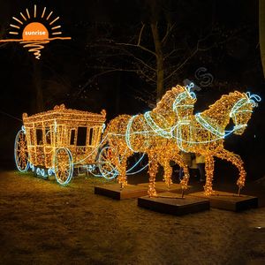 Décoration de Noël et de fêtes de qualité commerciale : Lumière LED extérieure en forme de citrouille et de calèche, pour événements et festivals urbains - Product Image 4