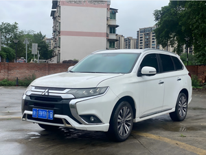Autos SUV Usados de 7 Plazas 4x4 2.4L |   SUV de Segunda Mano a Precio Económico |   Asientos de Cuero con Techo Solar y Cámara de 360 Grados en Venta - Product Image 2