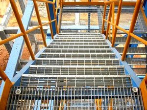 Tùy chỉnh đục lỗ Bảng điều khiển màn hình grates mở rộng đồng bằng dệt thép nhôm vật liệu xây dựng nền tảng cho lối đi - Product Image 5