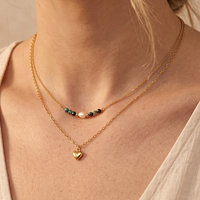 Colliers pour femmes CLIORO en acier inoxydable, style bohème plage, double couche, avec pierre naturelle verte, perles et chaîne trombone, pendentif cœur