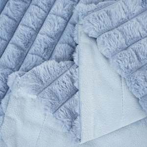 Manta de tiro polar Manta azul claro esponjosa suave y cálida, mantas decorativas y de regalo para mujeres, todas las estaciones - Product Image 5