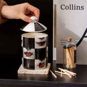 Pot à bougie en céramique Fendi 12oz avec couvercle, impression numérique, cylindrique, décoration d'intérieur, couleur personnalisable, bougie aromathérapeutique - Product Image 5