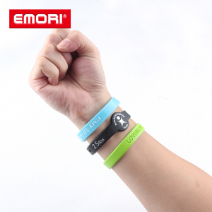 Bracelets en silicone en gros, bracelets en silicone personnalisés pour le basketball - Product Image 4