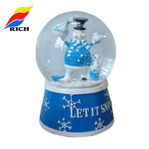 Bộ Quả Cầu Tuyết Tùy Chỉnh Polyresin Giá Rẻ Dubai Đồ Lưu Niệm Bằng Thủy Tinh Đế Gỗ Làm Theo Yêu Cầu - Product Image 6