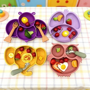 Juego de Vajilla de Silicona con Diseño de Animales de Dibujos Animados, Moderno y Minimalista, Todo en Uno, Fácil de Limpiar, Plato de Cena para Bebé, Juego de Alimentación de Silicona para Bebé - Product Image 1