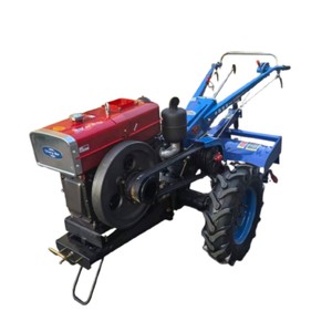 Mini Tractor Agrícola Claas 2WD de 15 HP con Motor de Transmisión por Engranajes - Product Image 4