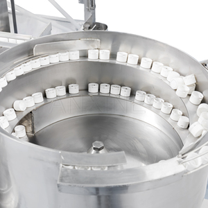 Machine de remplissage d'huiles essentielles et de parfums pour flacons en verre de 20 ml et 100 ml, avec pulvérisation, bouchage et sertissage, format poche - Product Image 4