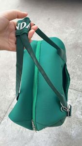 Sac de voyage pliable de haute qualité, pratique et personnalisé, pour week-end, avec bandoulière, pour vêtements secs et humides - Product Image 5