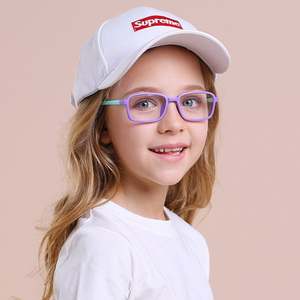 Lunettes anti-lumière bleue pour enfants, personnalisables avec logo, en silicone souple, pour ordinateur et téléphone, forme carrée - Product Image 2