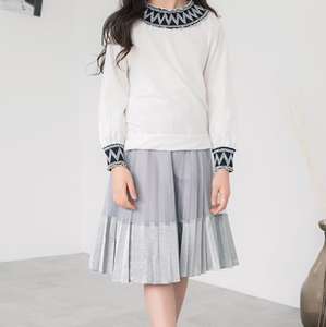 Nuevas Sudaderas con Capucha Premium Personalizadas sin Bolsillos - Product Image 2