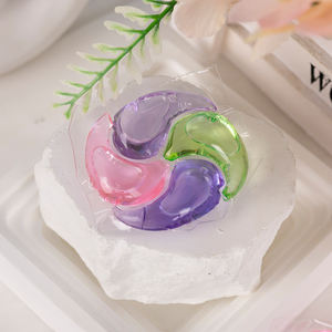 Capsules de lessive 4 en 1 pour la protection des couleurs - Détachant pour peaux sensibles |   Vente en gros <span class=keywords><strong>et</strong></span> OEM/ODM pris en charge - Product Image 5