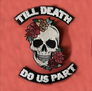 Sew on skull rocker embroidered patches for biker,motorcycles and rocker jacket