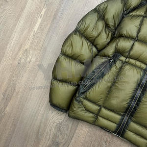 Chaqueta Acolchada de Invierno Tipo Puffer para Hombre, <span class=keywords><strong>Abrigo</strong></span> de Plumas Ligero con Capucha y Cremallera, Personalizable de Nailon y Poliéster - Product Image 4