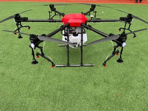 Drones Agrícolas Comerciales Grandes con Cámara 4K y Capacidad de 50 kg para Pulverización de Precisión y Operaciones Agrícolas - Product Image 2
