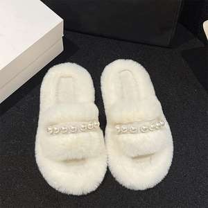 Chaussons confortables en fourrure épaisse pour femme 2026 avec semelle antidérapante épaisse pour l'extérieur en automne, design plat - Product Image 4