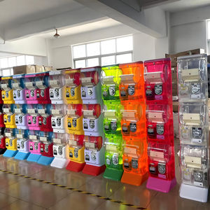 Distributore Automatico di <span class=keywords><strong>Capsule</strong></span> Giocattolo Personalizzabile Mandi <span class=keywords><strong>con</strong></span> Compatibilità Spina USA per Età 3+ Include Confezione - Product Image 1