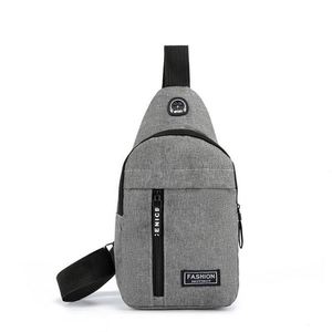 Sac messager de voyage personnalisé avec logo, sac de poitrine en nylon, sac bandoulière imperméable - Product Image 1