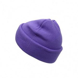 หมวกไหมพรมอะคริลิคสีทึบสำหรับฤดูหนาวหมวกถักโลโก้ออกแบบได้ตามต้องการ - Product Image 5