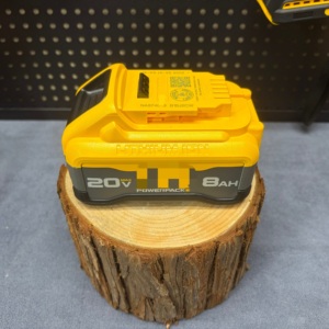Hoge capaciteit 20V 8Ah 21700-celbatterij, ideale vervanging voor DW elektrische gereedschappen, stabiele spanningsuitvoer voor zwaar werk - Product Image 3