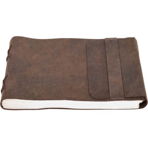 Carnet de notes en cuir véritable fait main, relié, vintage, rustique, avec fermeture magnétique, pour journal intime, journal de voyage et carnet de dessin - Product Image 1