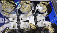 Machine d'emballage automatique de sachets de thé pyramidaux Vgopack avec peseuse à 6 têtes et alimentation manuelle par bande pour l'emballage de sachets de thé triangulaires aux herbes