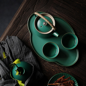 Bandeja de Té de Cerámica en Forma de Nube, Verde Oscuro, Hecha a Mano, para Servir Té Seco - Product Image 2