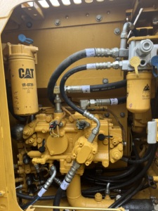 รถขุดตีนตะขาบ CAT 313D2 มือสองจากญี่ปุ่น น้ำหนัก 13 ตัน ชั่วโมงการทำงานต่ำ ระบบไฮดรอลิกเดิมๆ สำหรับงานก่อสร้าง - Product Image 4