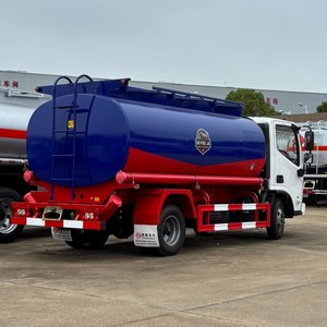 รถบรรทุกน้ำมันดีเซล FOTON 4x2 8000 ลิตร พร้อมปั๊มและถังหลายช่องสำหรับเติมน้ำมัน จากโรงงานผู้ผลิต - Product Image 3