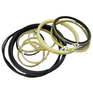 329-34790001 ערכת איטום צילינדר הידראולי עבור מנוף KATO NK500VR ערכת איטום צילינדר הידראולי - Product Image 1