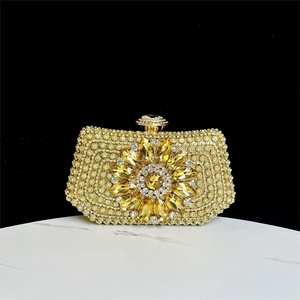 Pochette de soirée personnalisée avec strass, sac à main scintillant pour femme, pochette de bal à paillettes et strass, pochette de soirée élégante - Product Image 3
