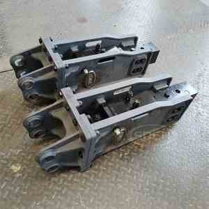 Equipamento de Construção Civil: Mini Escavadeira de 1 Tonelada com Rompedor Hidráulico - Product Image 6