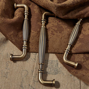 <span class=keywords><strong>Tiradores</strong></span> de Latón Antiguo para Gabinetes de Cocina, <span class=keywords><strong>Tiradores</strong></span> Vintage, Herrajes de Cocina en Bronce <span class=keywords><strong>Dorado</strong></span> <span class=keywords><strong>Envejecido</strong></span>, <span class=keywords><strong>Tiradores</strong></span> para Cajones - Product Image 6