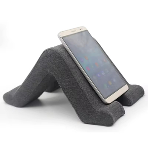 Support <span class=keywords><strong>de</strong></span> tablette en forme d'oreiller pour une lecture confortable, support multi-angles pour tablettes, téléphones et livres, design antidérapant - Product Image 3