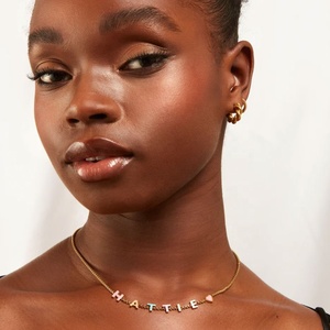 Collier personnalisé avec breloques en émail de luxe, nouveau design, chaîne en boîte, plaqué or 18 carats, acier inoxydable, bijoux tendance pour femmes - Product Image 4