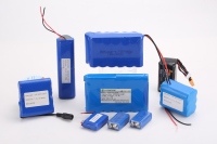 Pack de batteries au lithium-ion personnalisé 18650 21700 32700 1S1P 2S1P 3S1P 3S2P 4S1P 4S3P 6S2P 7S1P 7.4V 11.1V 14.8V 24V
