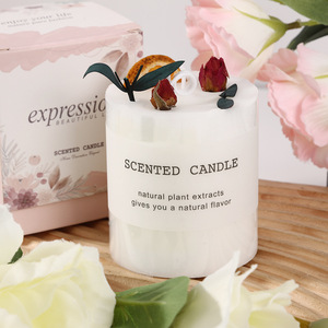 Bougie parfumée aux fleurs séchées naturelles, bougie en cire de soja aromathérapeutique avec tranches de cannelle et d'<span class=keywords><strong>orange</strong></span> pour la décoration de la maison et la relaxation - Product Image 3