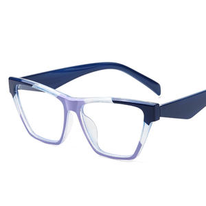 Gafas de Mujer con Montura de Ojo de Gato Coloridas y Modernas 2026, Montura de Polígono Transparente con Protección Anti Luz Azul, Montura Decorativa con Estampado de Leopardo - Product Image 4