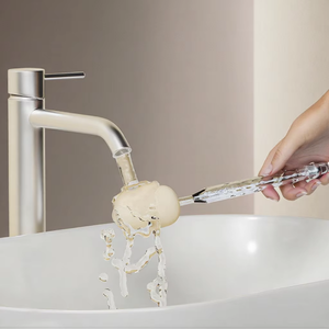 Brosse <span class=keywords><strong>de</strong></span> nettoyage multifonctionnelle <span class=keywords><strong>de</strong></span> luxe à long manche, portable et très efficace, avec éponge transparente or/argent intégrée et paille pour gobelet - Product Image 5