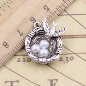Charmes <span class=keywords><strong>hirondelle</strong></span> <span class=keywords><strong>nid</strong></span> <span class=keywords><strong>d</strong></span>'oiseau oeufs 24x19x8mm tibétain argent couleur pendentifs Antique <span class=keywords><strong>fabrication</strong></span> de bijoux bricolage artisanat fait main - Product Image 2