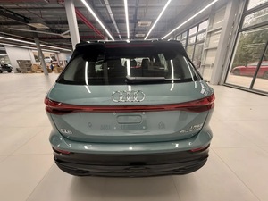 ออดี้ คิว5 รุ่นปี <span class=keywords><strong>2022</strong></span> 40 อี-ทรอน สตาร์ อิดิชั่น ชุดแต่งหรู - Product Image 4