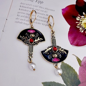 Orecchini con fiori viola per donna, stile botanico, accessori per l'orecchio da indossare tutti i giorni - Product Image 3