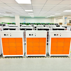 Station d'échange de batteries au lithium intelligentes OEM ODM 800W 1200W, armoire de charge rapide pour trottinettes et motos - Product Image 1