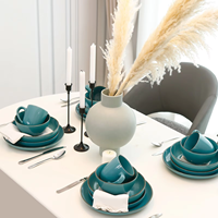 Promotion de septembre 20 Vaisselle en céramique bleue Vente en gros de grandes assiettes en céramique pour restaurant Ensembles de vaisselle de style unique
