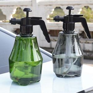 Pump Sprayer Plastic Garden Watering Can Adjustable Spray Tip Manual Pressure Sprayer For Outdoor Use - Product Image 1