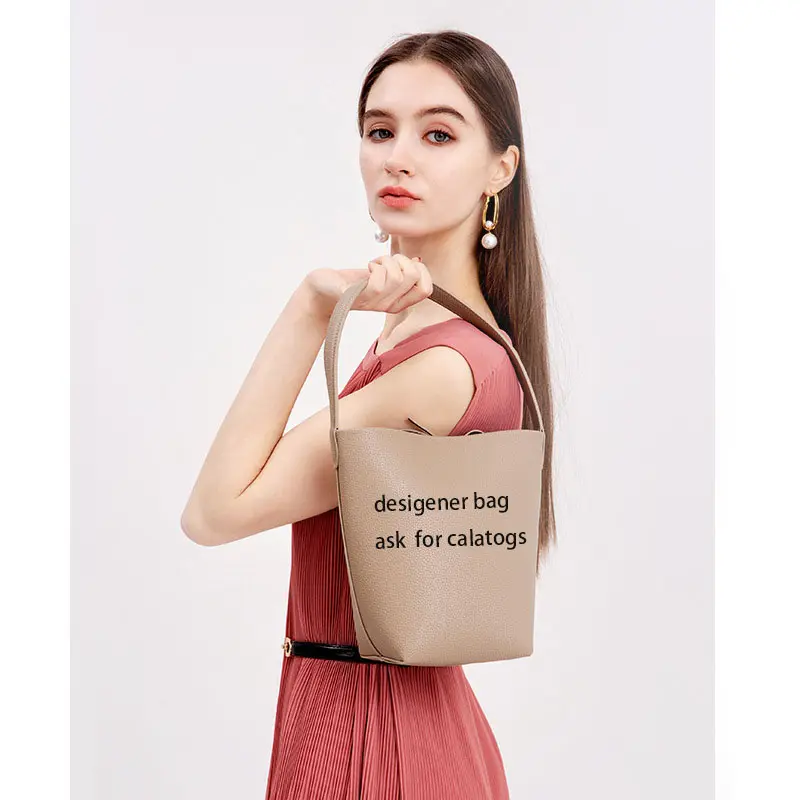 Designer handbags famous brands wholesale mix design stock bags men side bag designer luxury