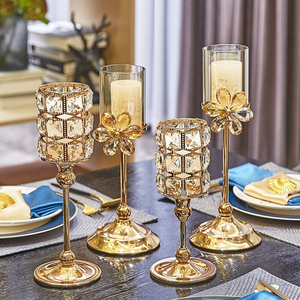 Lussuoso antico portacandele in cristallo in lega d'ottone per matrimonio e decorazione domestica Display Desktop - Product Image 1