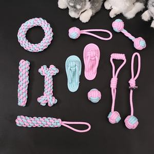 Fabrika sürdürülebilir pamuk halat çiğnemek köpekler için oyuncak seti dayanıklı ısırmaya dayanıklı lateks ve peluş malzeme Pet oynamak için - Product Image 1